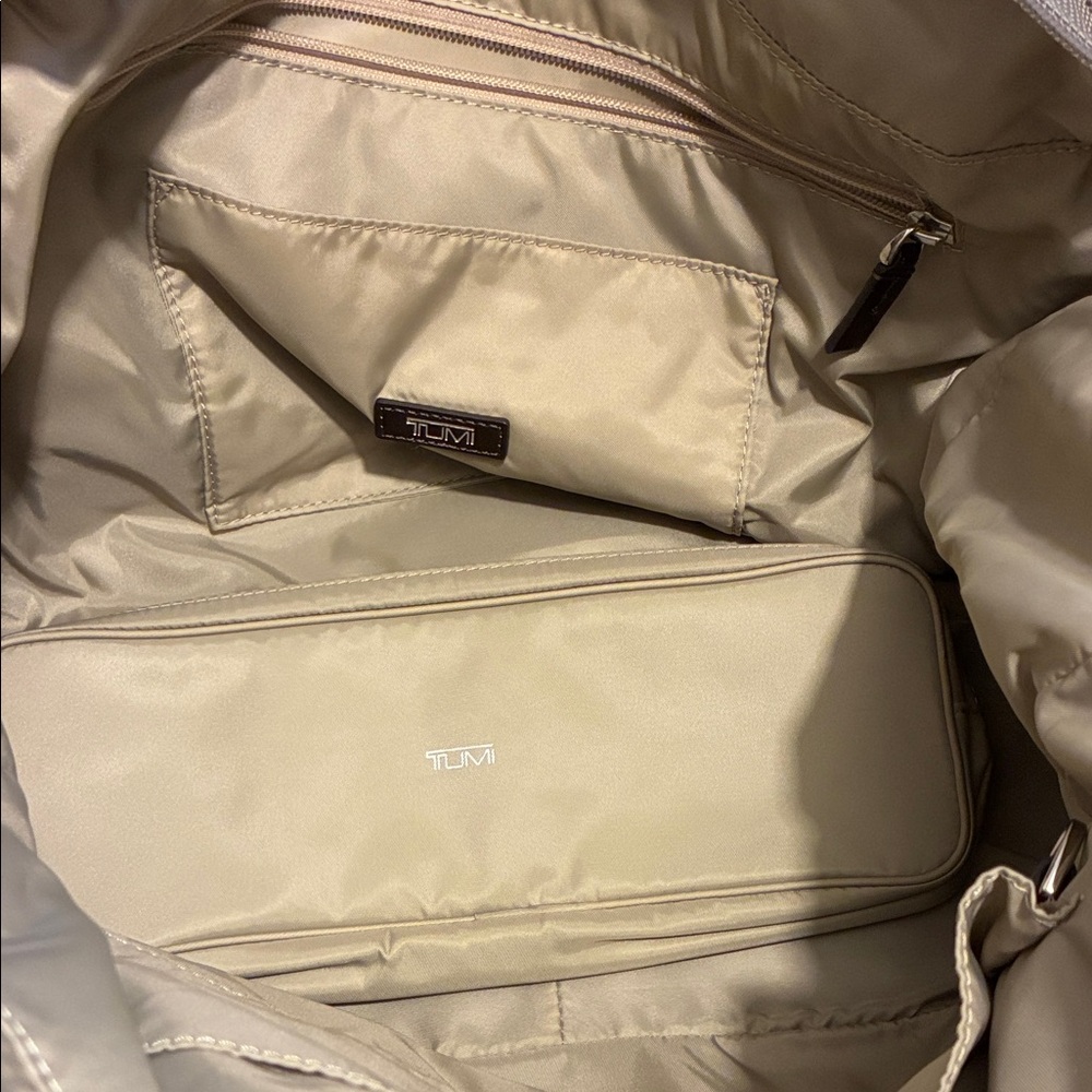 Tumi Villa Collection Tote Bag - Picture 14 of 14